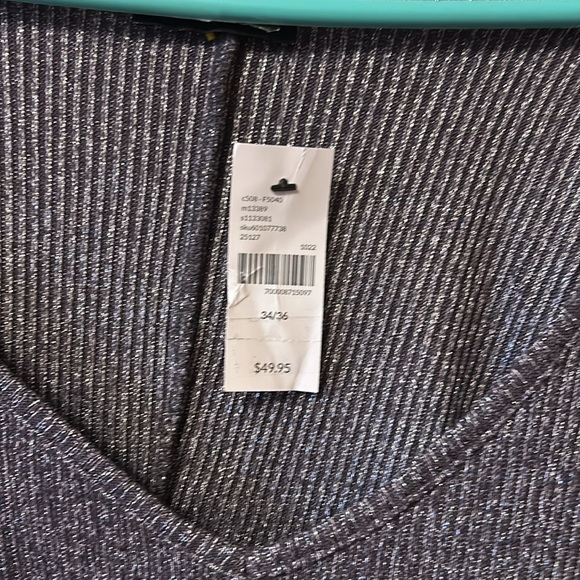 Lane Bryant glittery grey sweater Vneck wide bell sleeves new w/tags size 34/36 - Picture 2 of 4